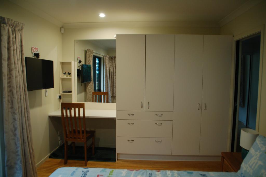 Kohinui Glade Holiday Cottage Parua Bay Экстерьер фото